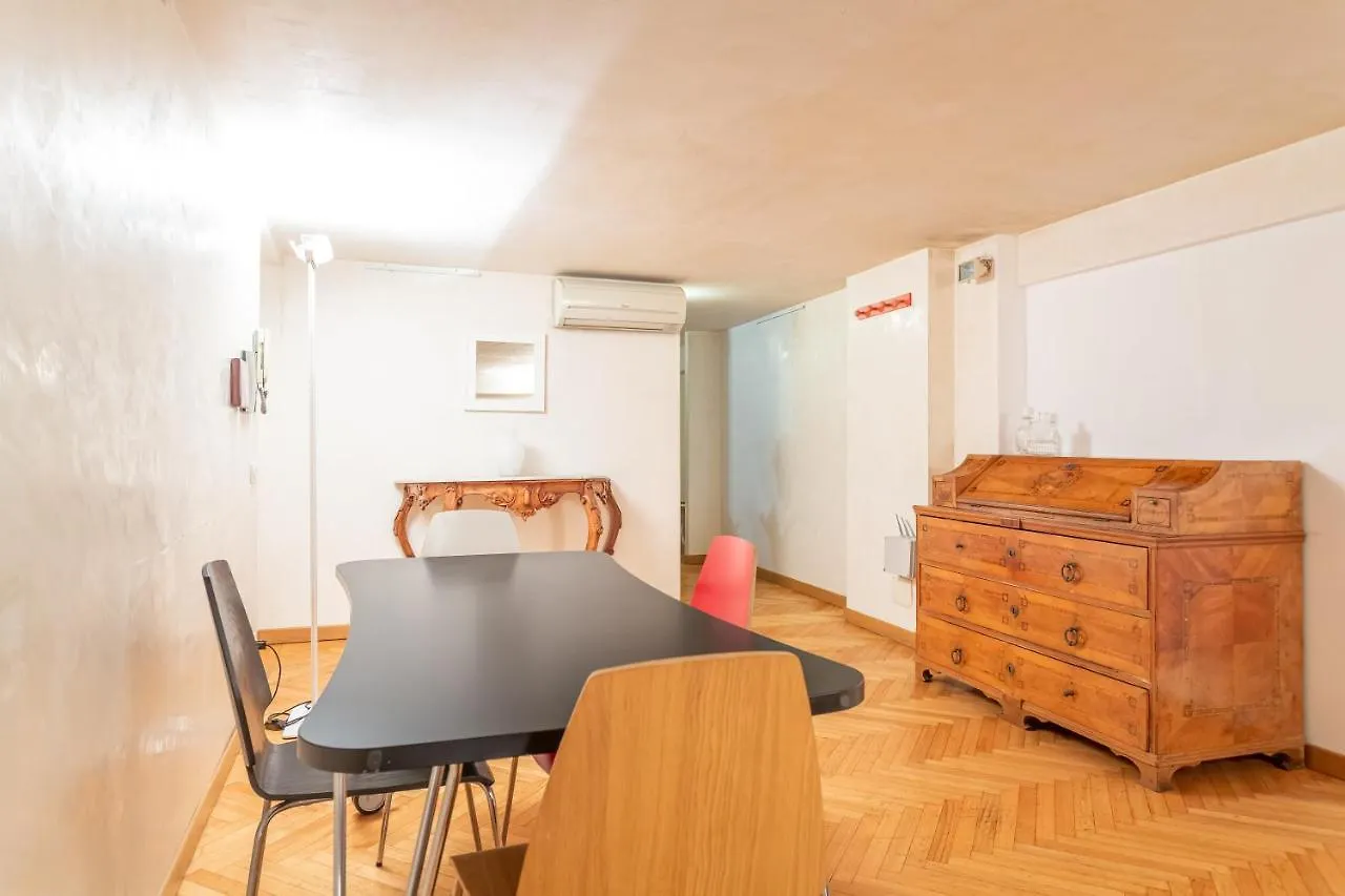 Daplace - Tullia Apartment Rome